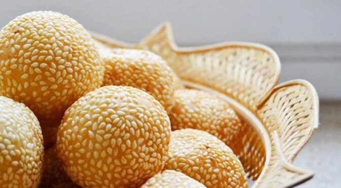 Resep dan Cara Bikin Onde-Onde Lezat dengan Kulit Renyah dan Isian Lumer