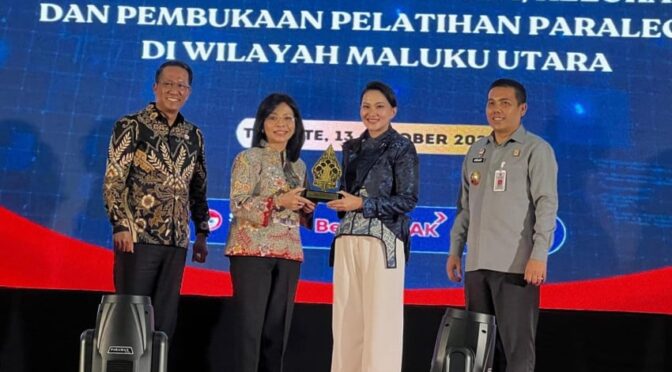 Gubernur Sherly Pastikan Akses Keadilan Telah Melewati Batas Kota dan Masuk ke Desa