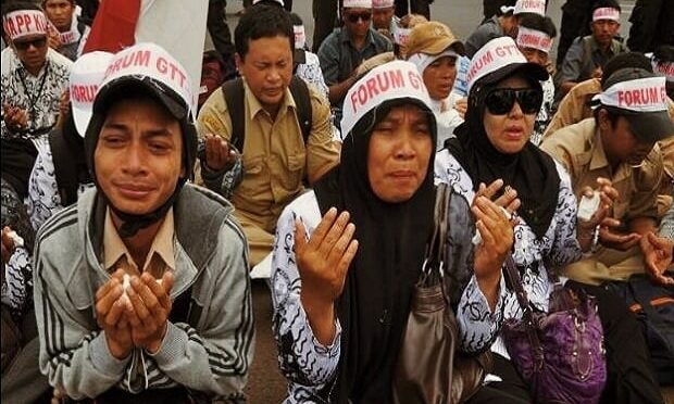 Insentif Guru Honorer Naik Jadi Rp400 Ribu Tahun Depan