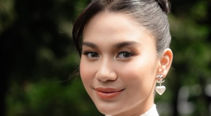 Tanggapan Dingin Azizah Salsha Usai Diceraikan Pratama Arhan